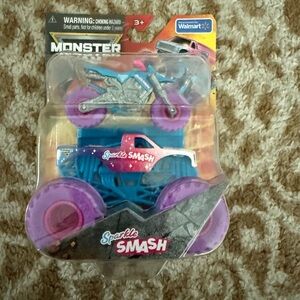 Monster Jam Sparkle Smash Bike Set